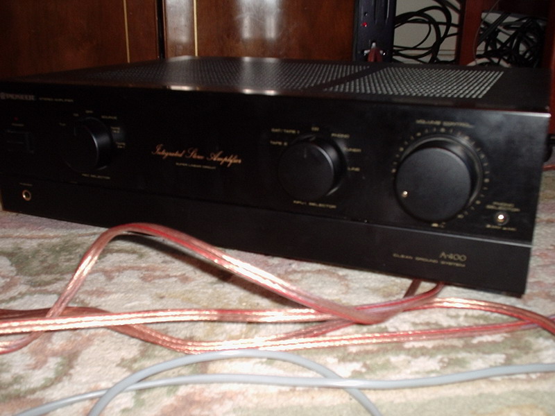 Pioneer A400.jpg